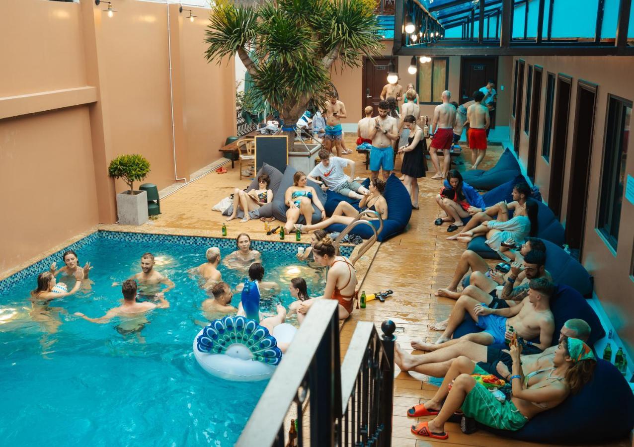 The One Hostel Hanoi Buitenkant foto