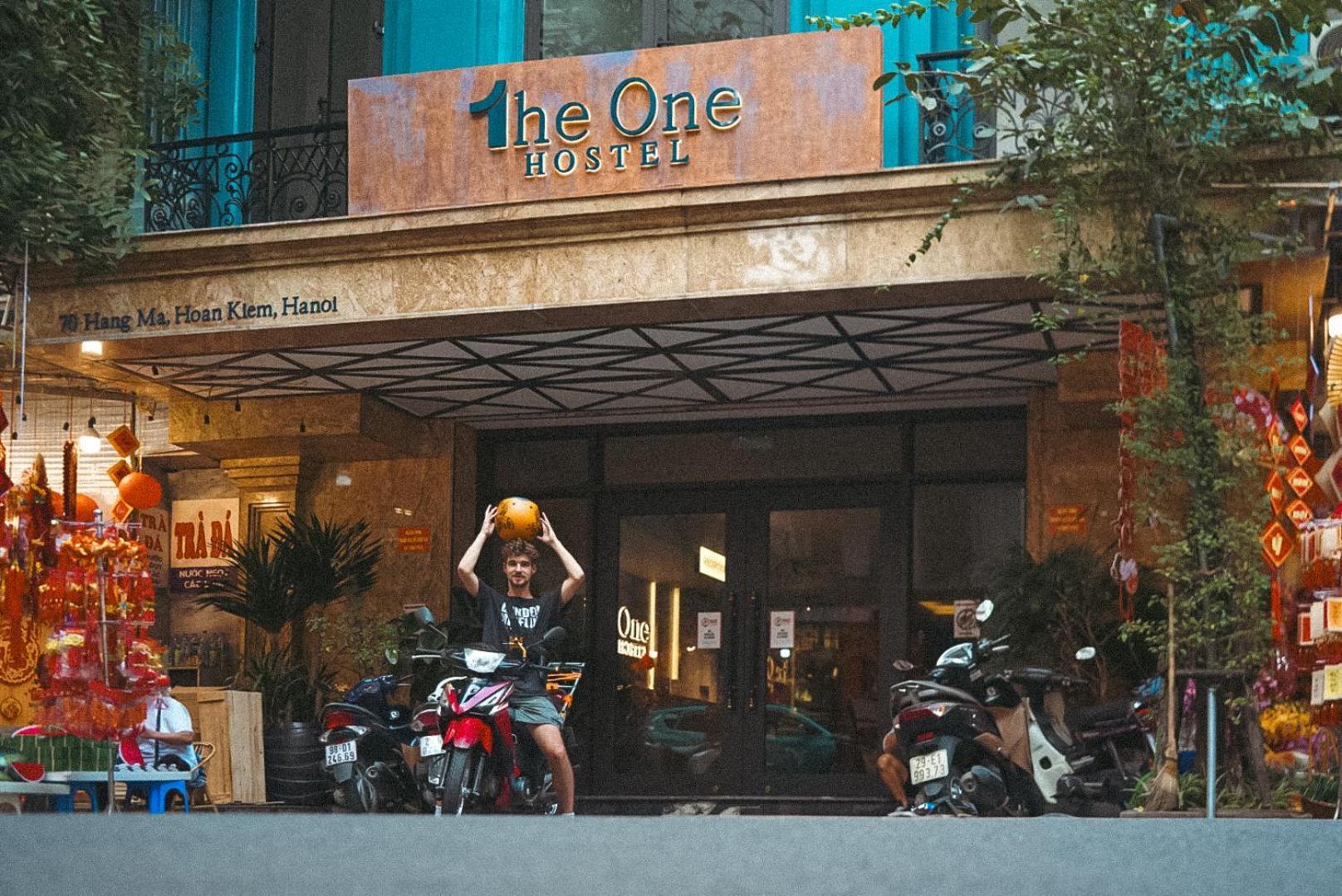 The One Hostel Hanoi Buitenkant foto