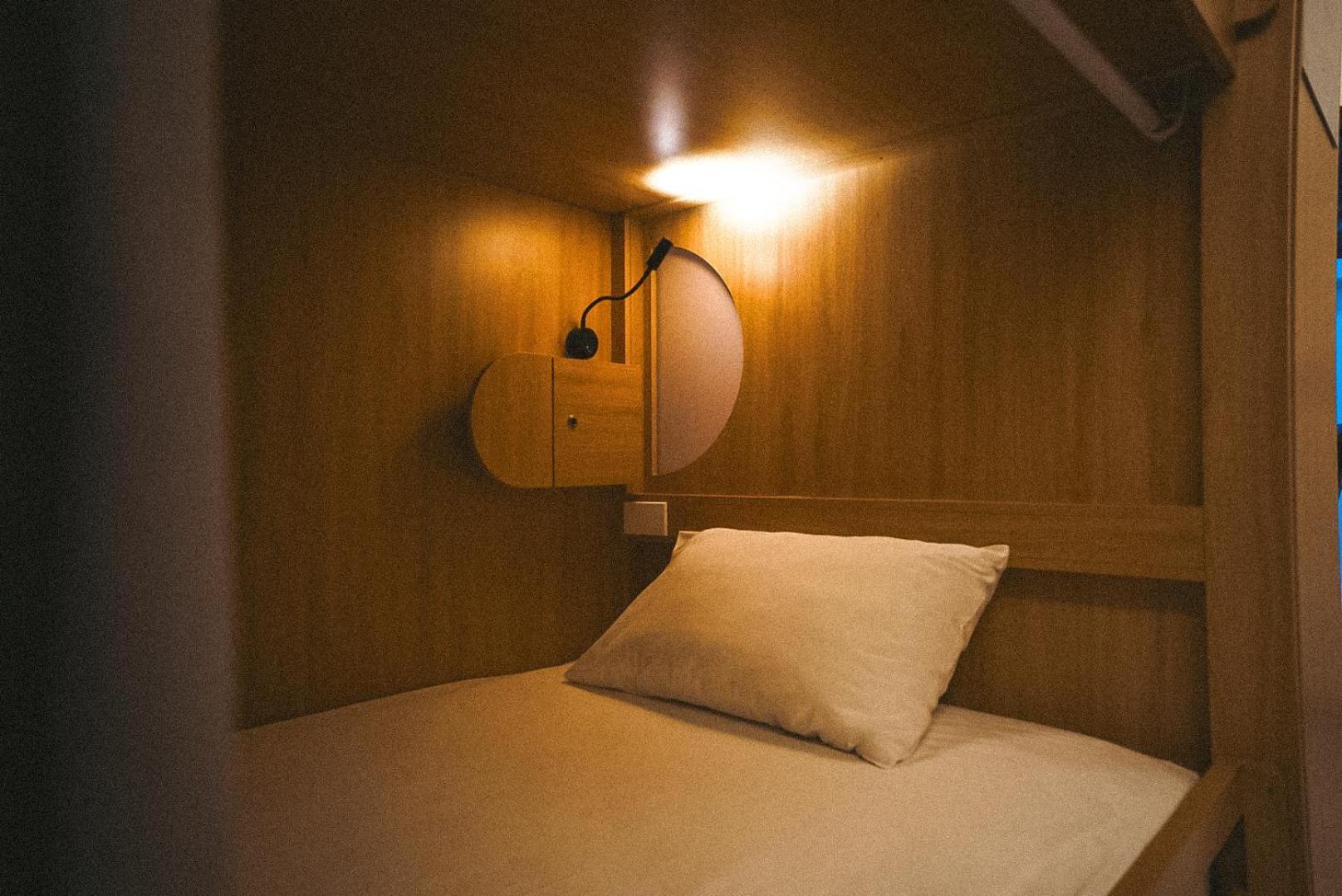 The One Hostel Hanoi Buitenkant foto